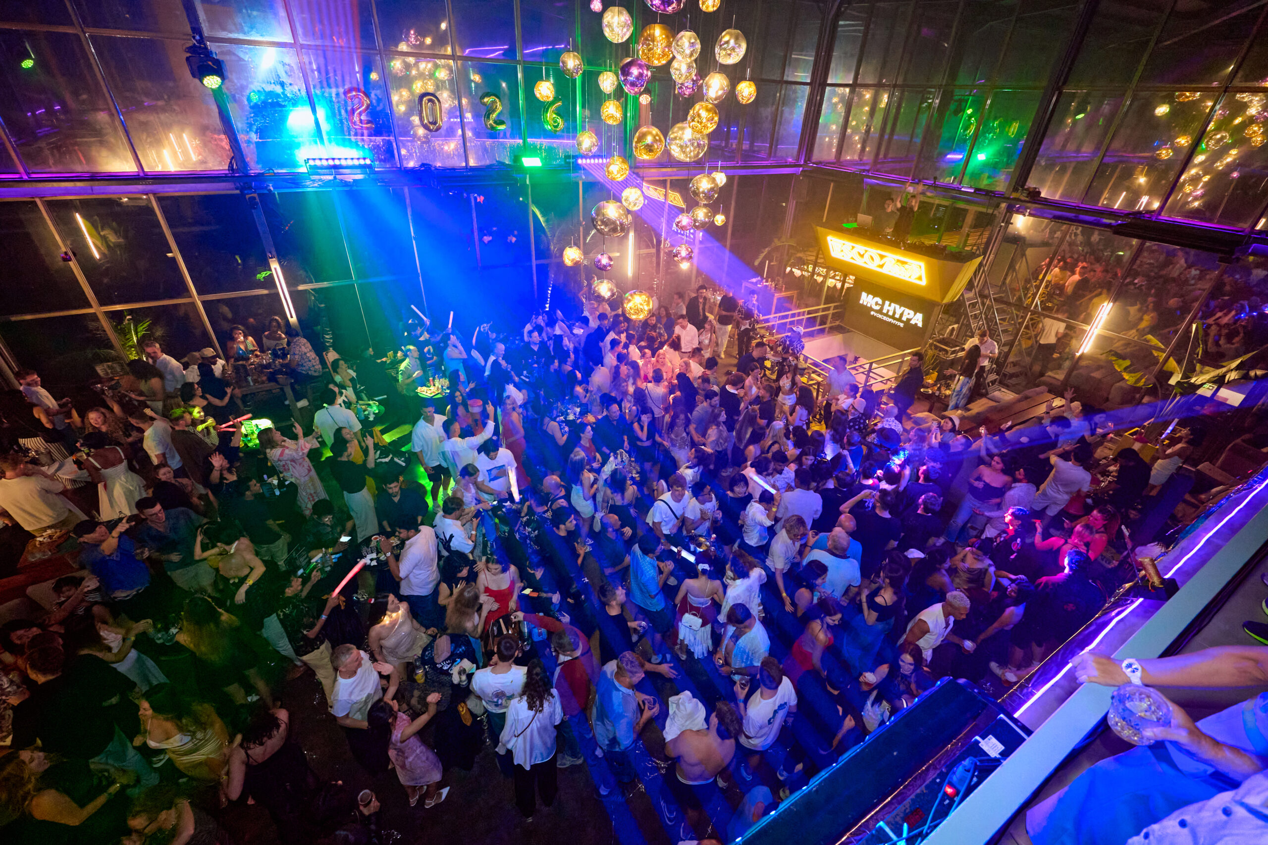 Esco Beach Bar Atmosphere